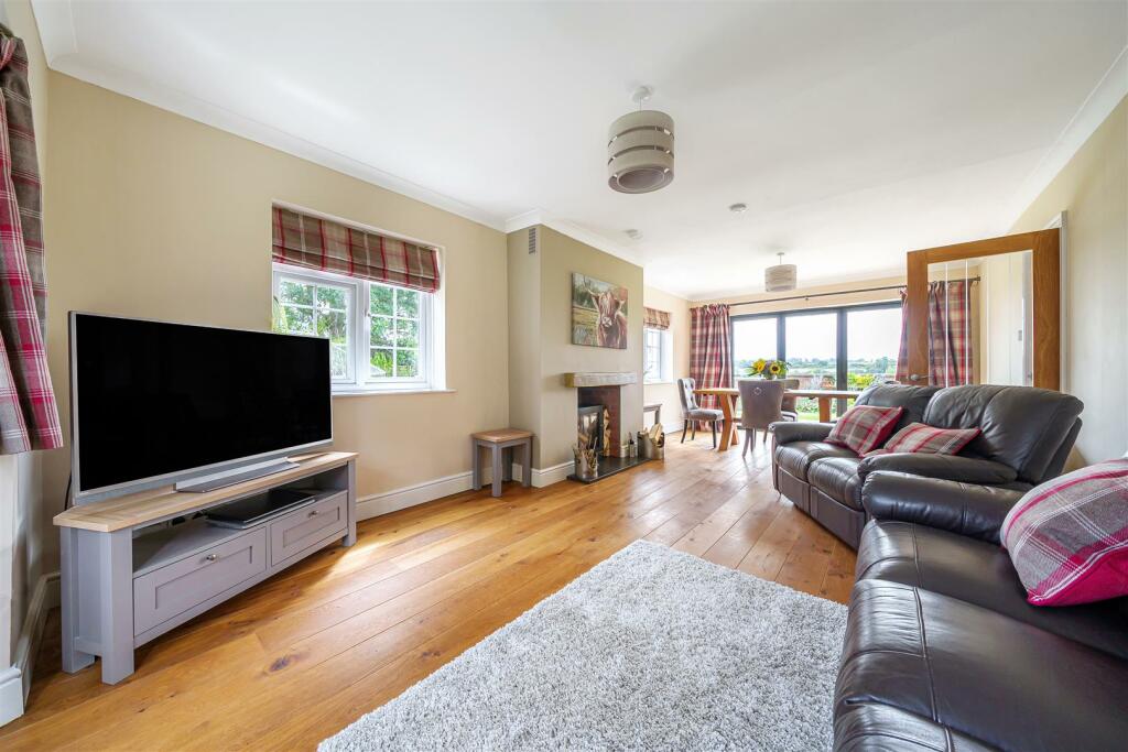 18 Shepperton Close, Castlethorpe (24).jpg