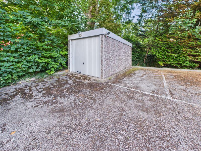 GARAGE &amp; PARKING SPACE