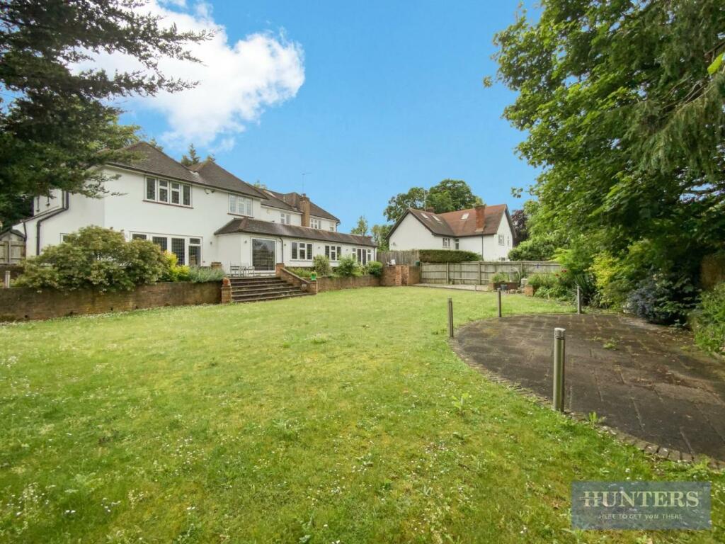 Pramukh Krupa, Chorleywood Road - 2qIYdCUdtpEbH0Bi