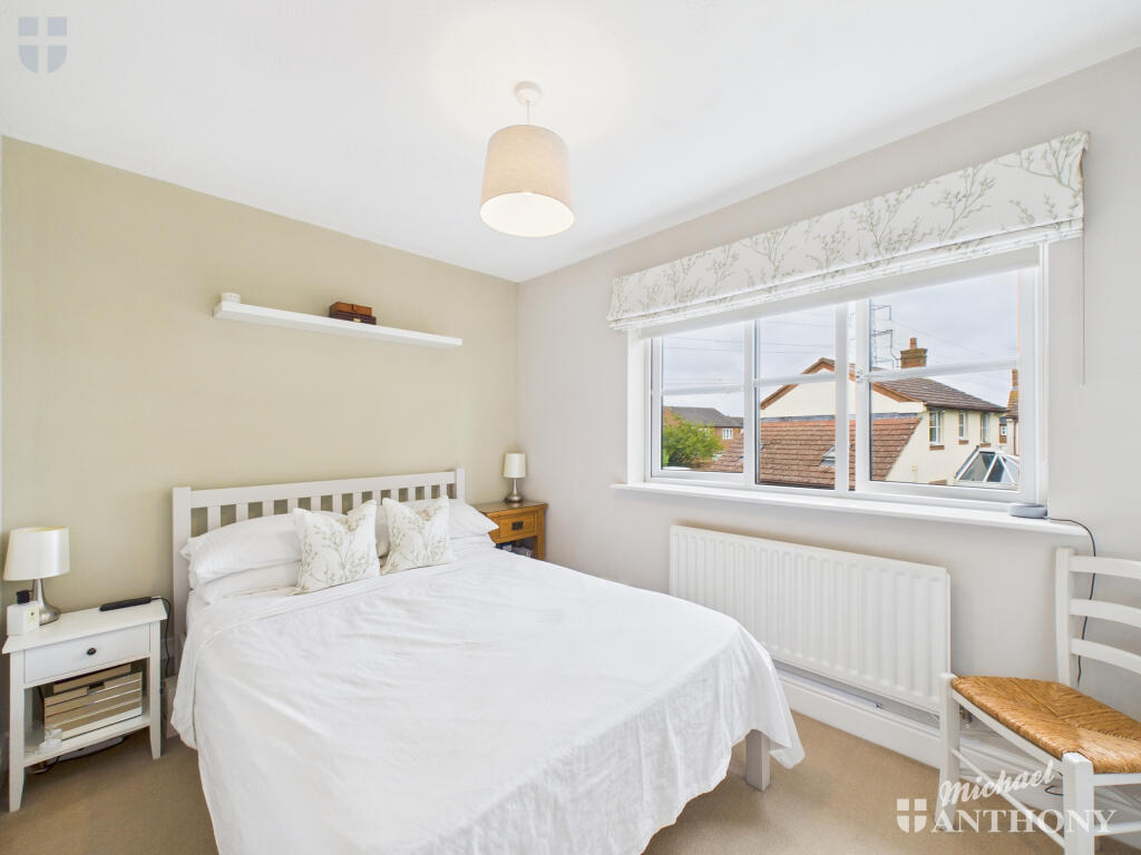 CAM03218G0-PR0743-STILL006