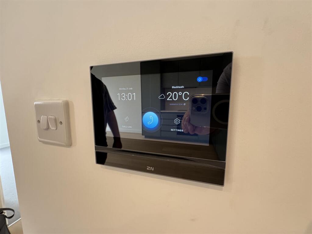 Smart home control.jpeg
