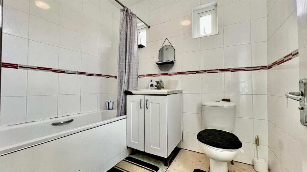Ground Floor Bathroom