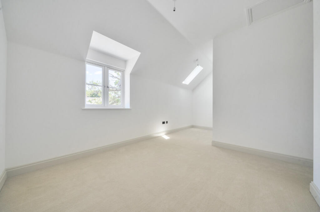 1320956-26-686ea0...