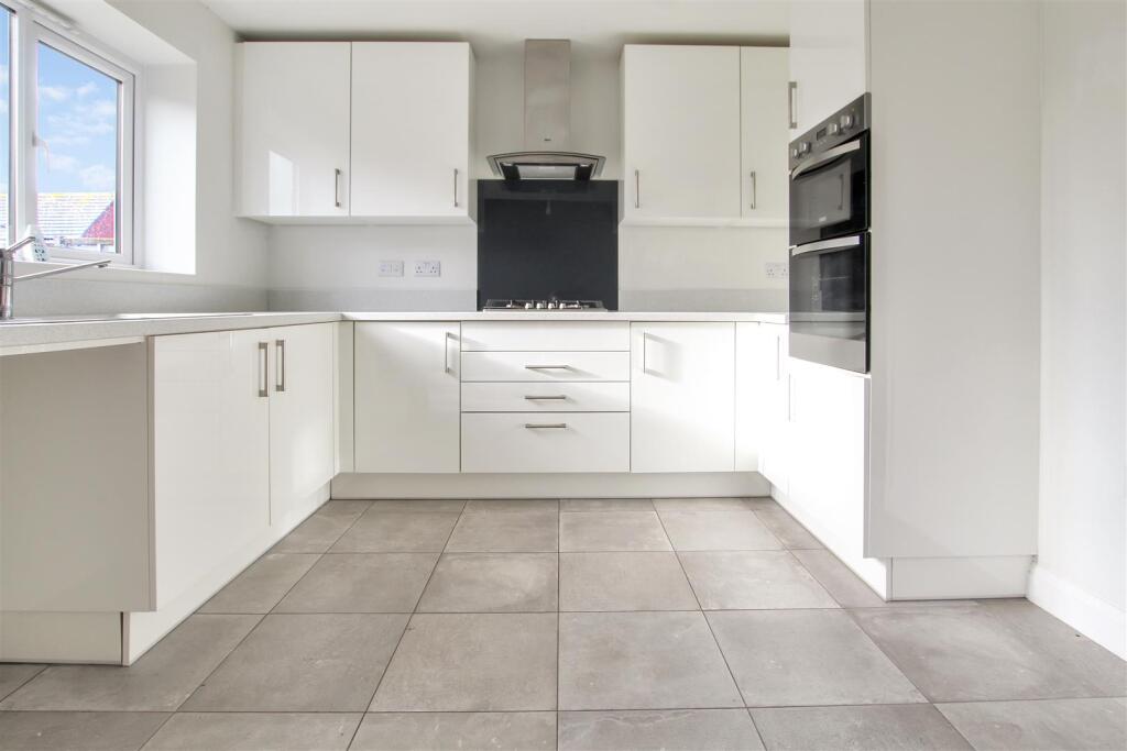 Kitchen-1-1.jpg