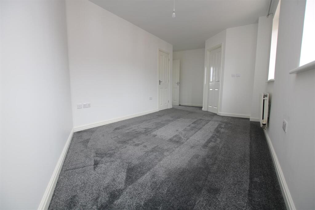Bedroom 1.2.JPG