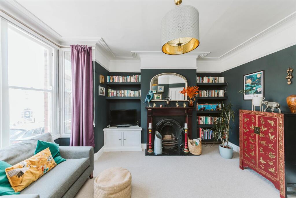 Cairns Road (12).jpg