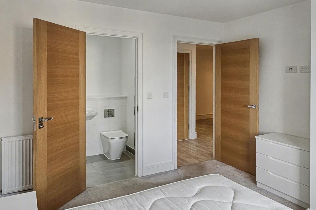 55 Suffield Lodge, Suffield Hill, High Wycombe, Buckinghamshire, HP11 2FR