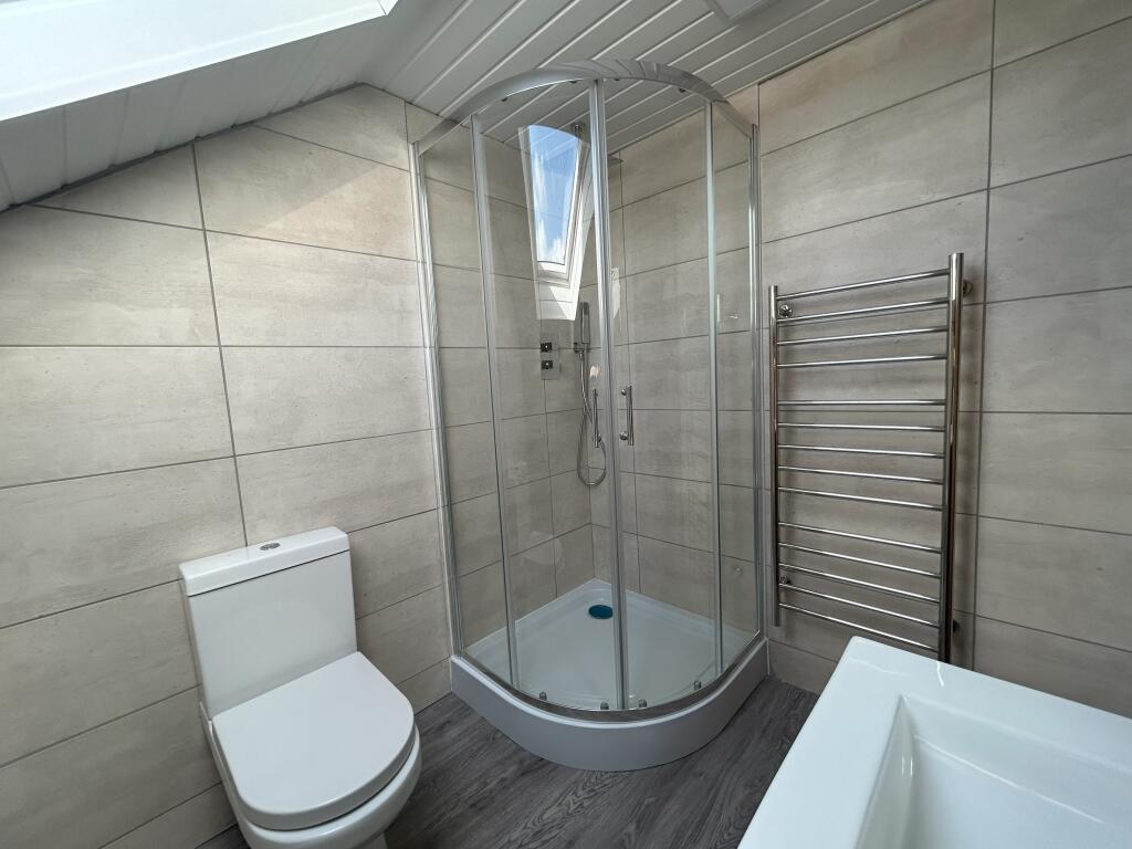 Bathroom 3