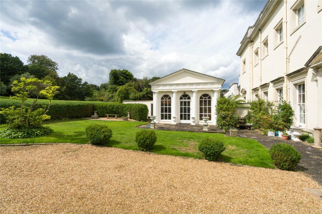 Private Garden