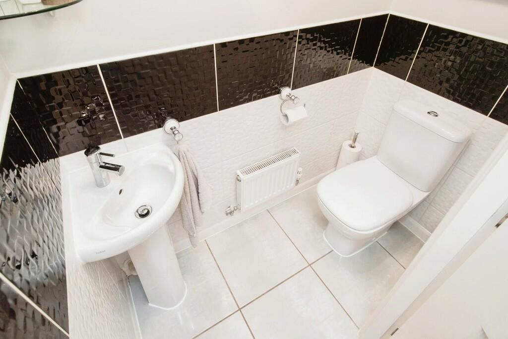 32075c3b-28 20Ben...