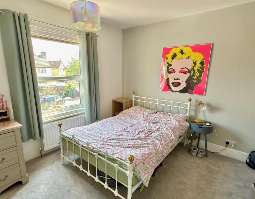 BEDROOM 3.jpg