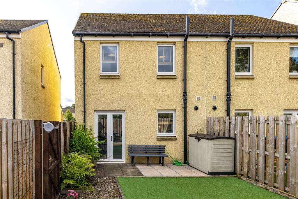 10 Queen Elizabetb Square Galashiels 57.JPG
