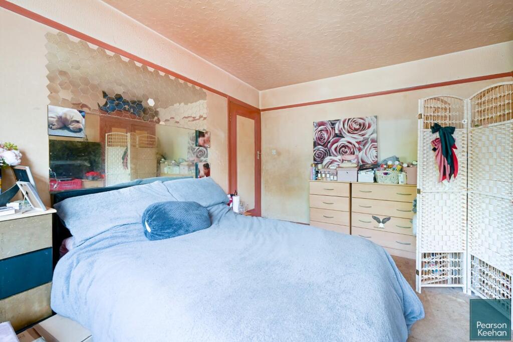 25 Neville Ave, BN3 (20).jpg