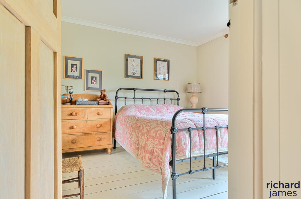 5aa6bb3dd8854e0ca871954948d339bf