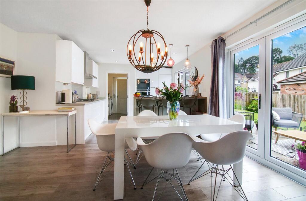 Dining Area/Kitchen
