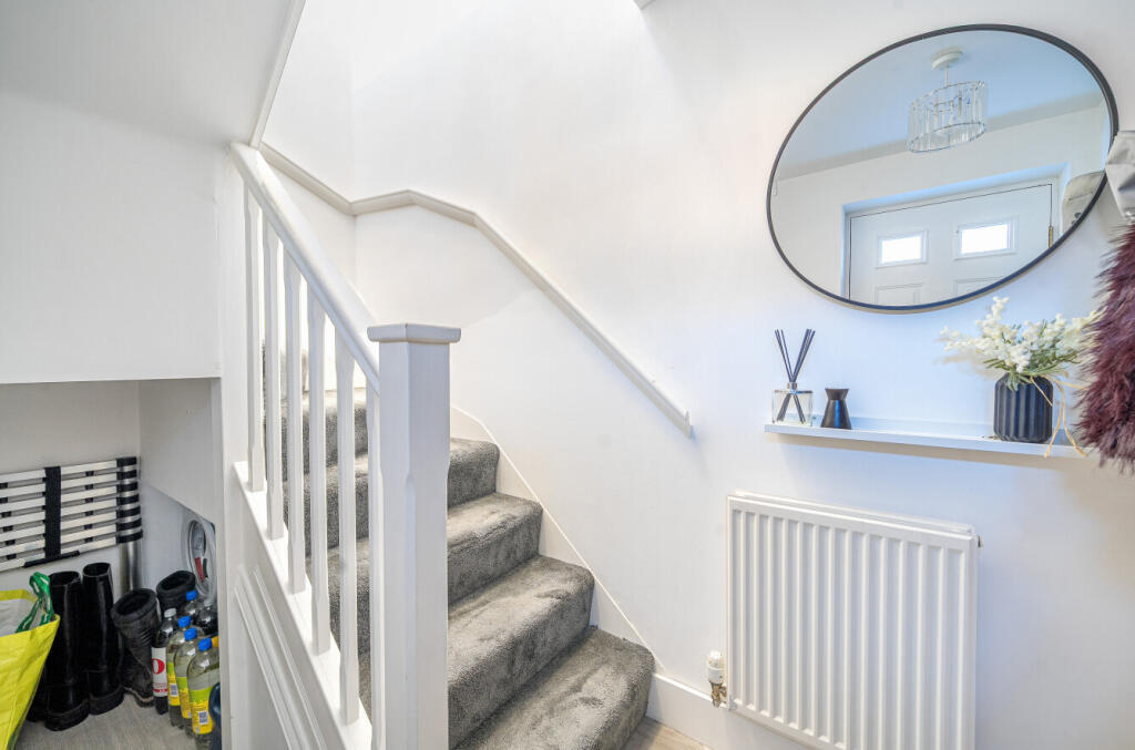 1392895-15-695b91...