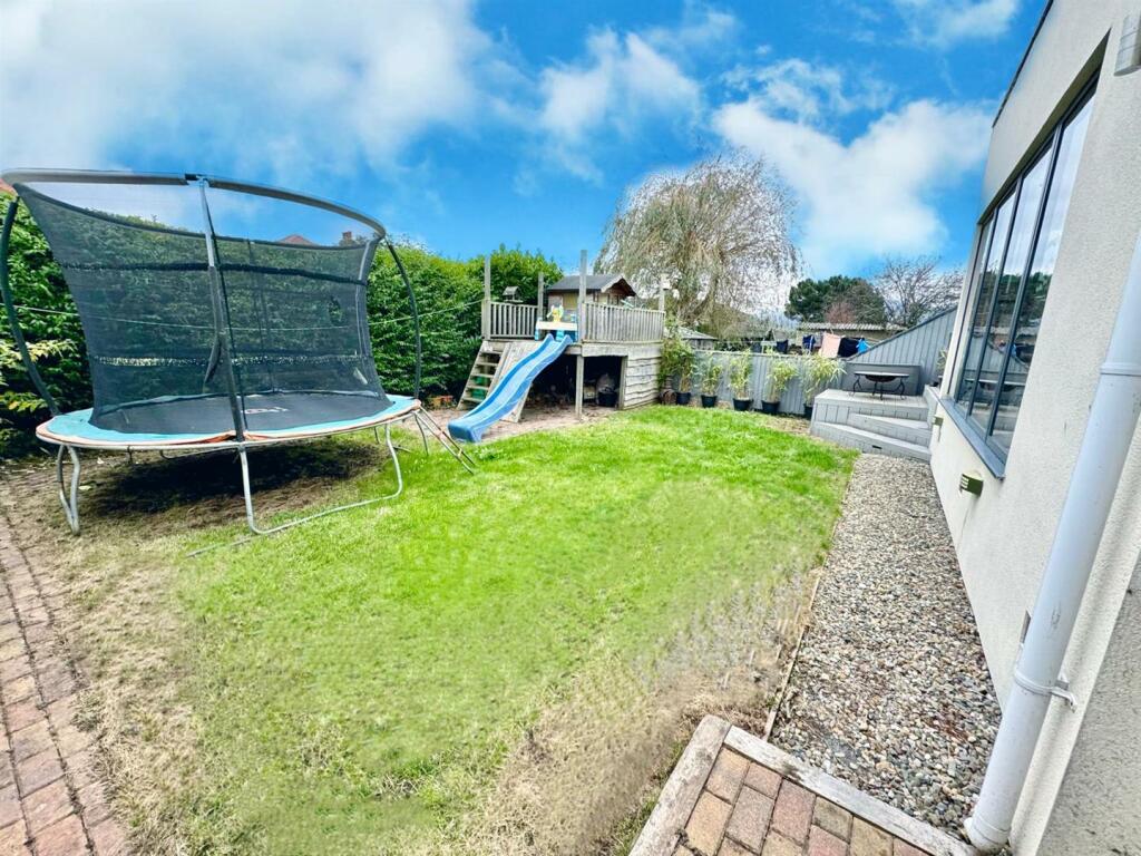 PHOTO-2024-11-03-21-01-29 (36).jpg