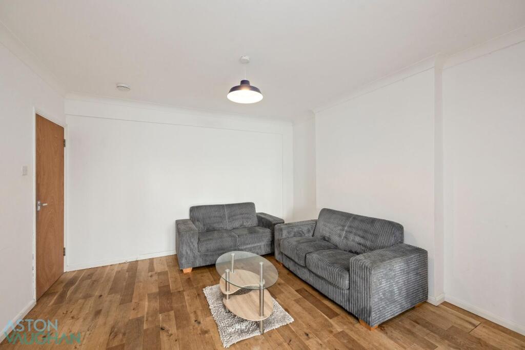 Arundel Street 33-012.jpg