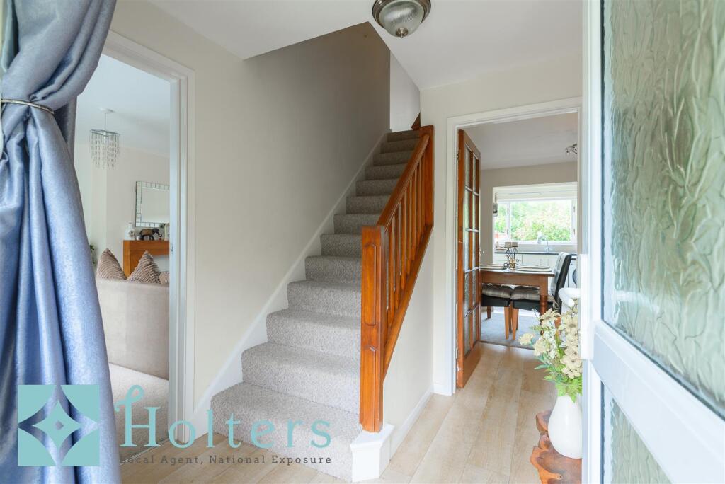 13 Llewellyn Road, Kington-19.jpg