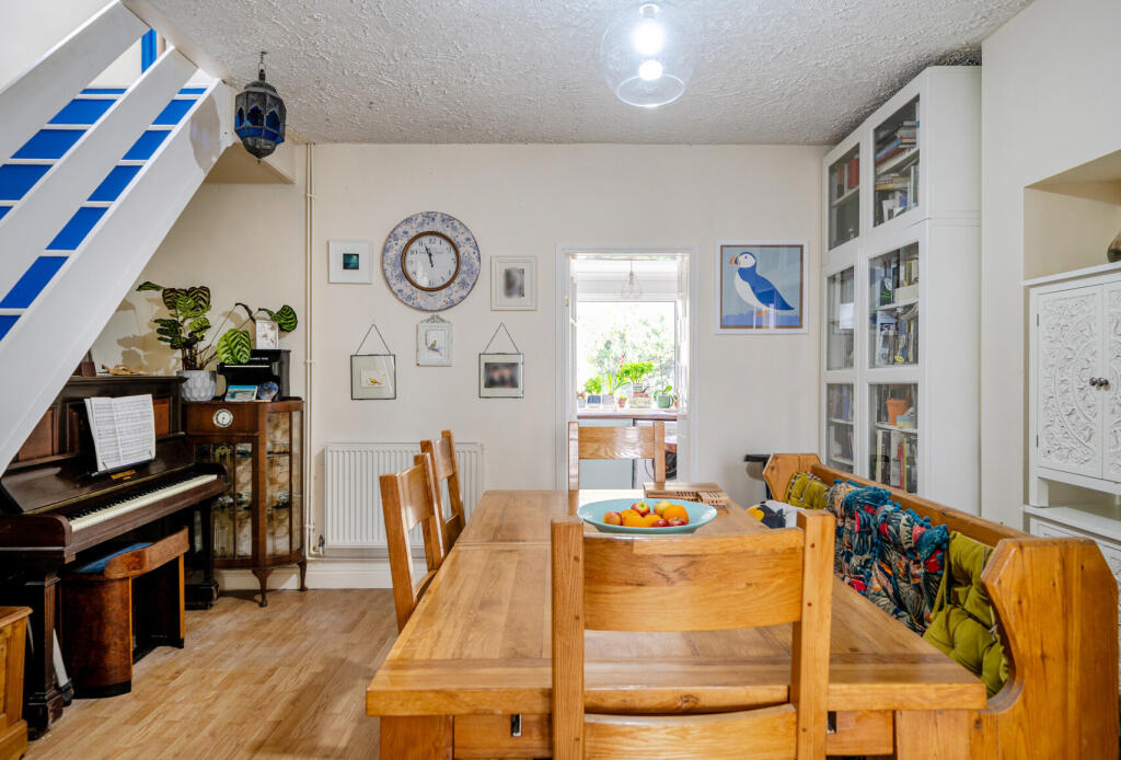 1342505-18-68b03d...