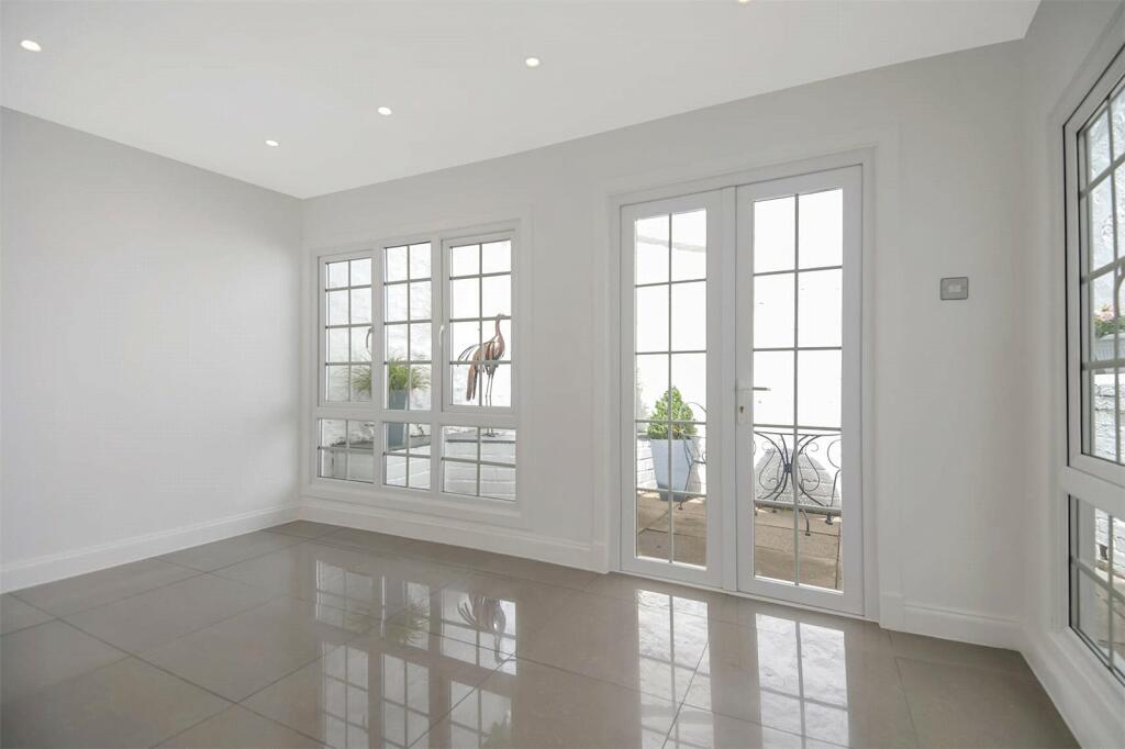 Garden Room