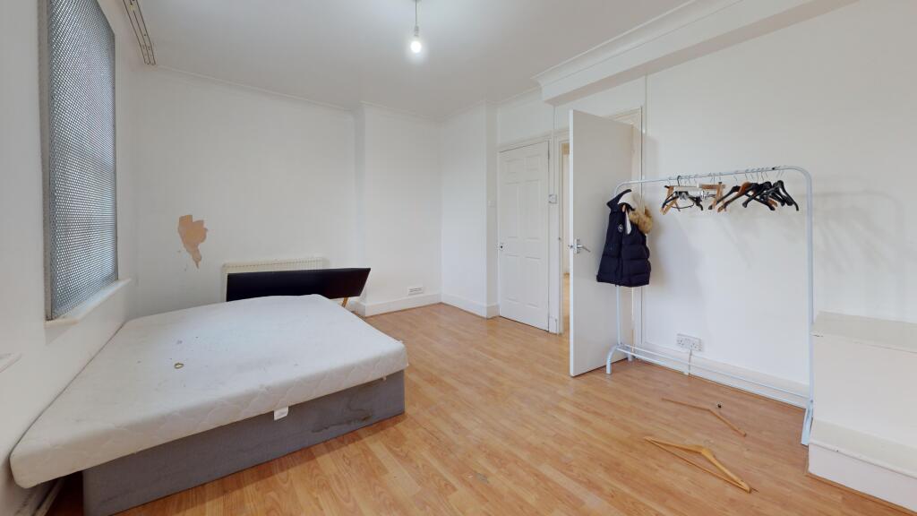 15 Peabody Estate, Lordship Lane, Tottenham, London, N17 7QJ