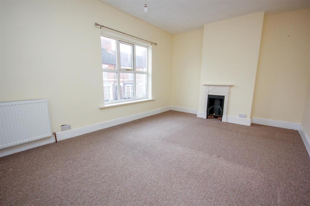 Master Bedroom.jpg