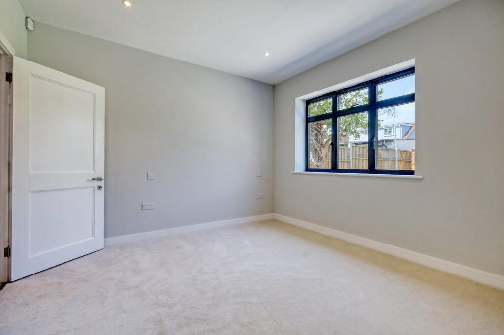 Highfield Way, Westcliff-On-Sea, SS0