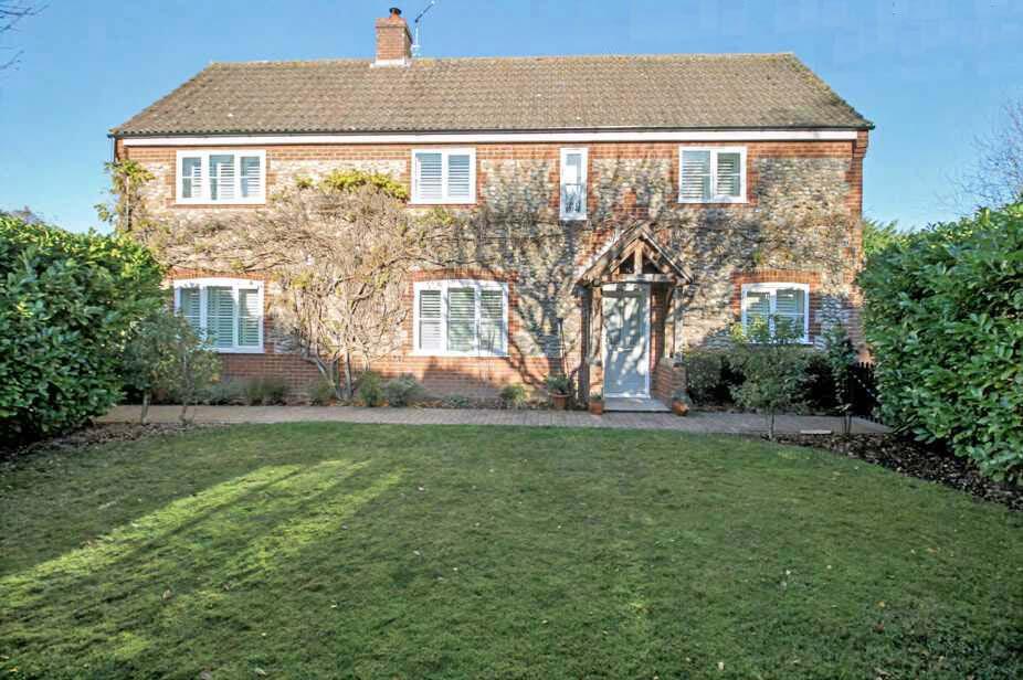 Norwich Road, Edgefield