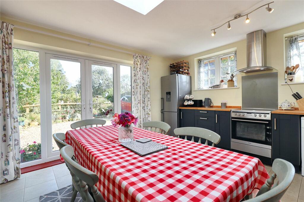 Kitchen / Diner