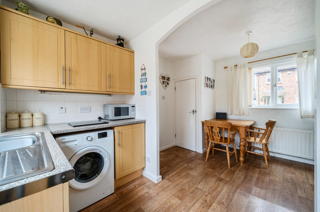 1346034-6-68b1a51...