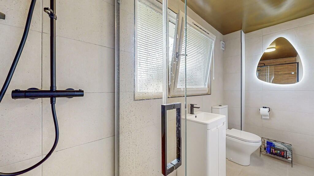 17-web-or-mls-9 B...