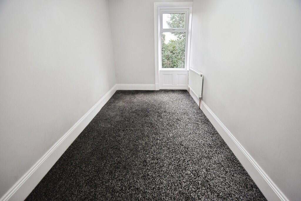 4619ab6b-Bedroom ...