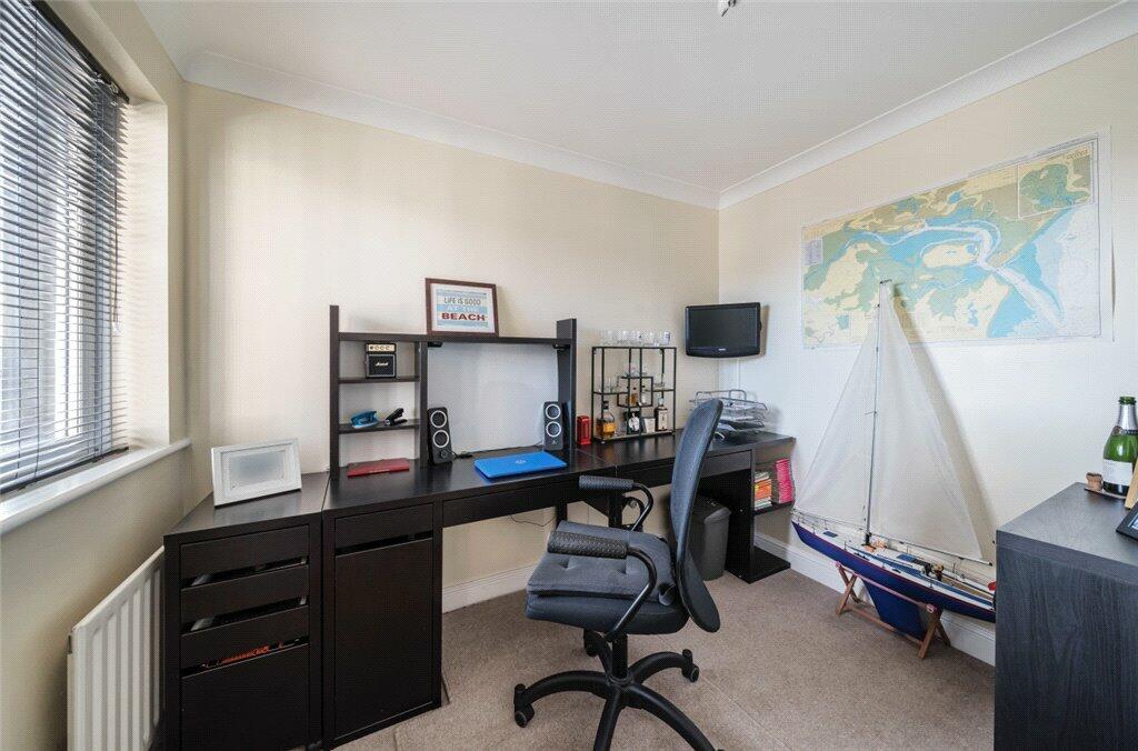 Bedroom Three/Study