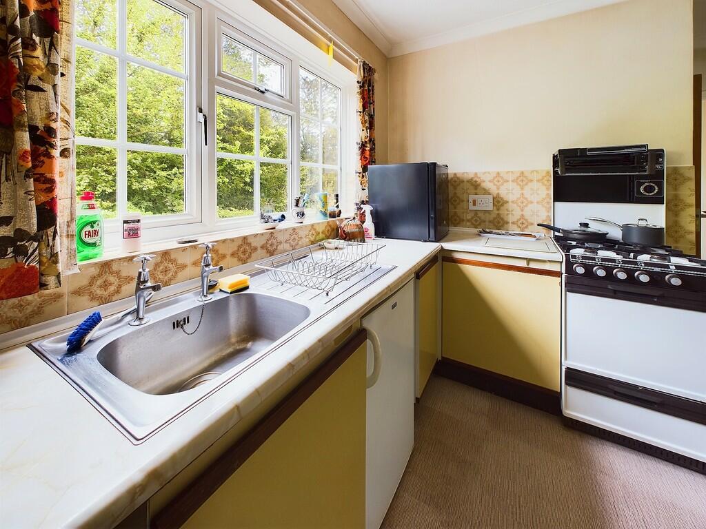 Kitchen 2