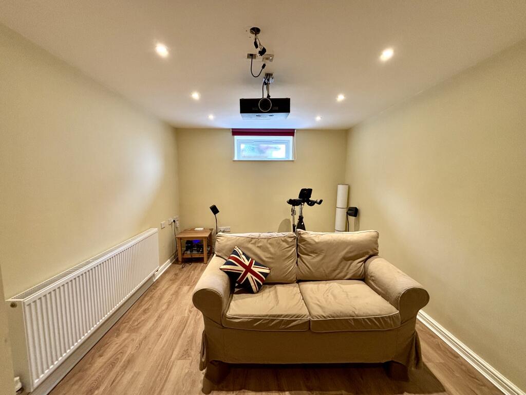 Cinema/Games Room