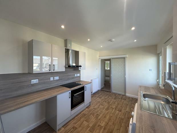 Kitchen 3