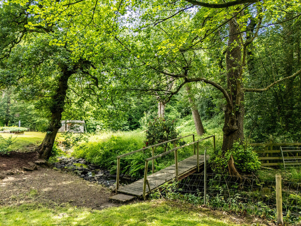 72SHGHudds-130625...