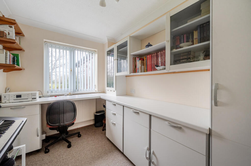 1388638-21-694a8f...