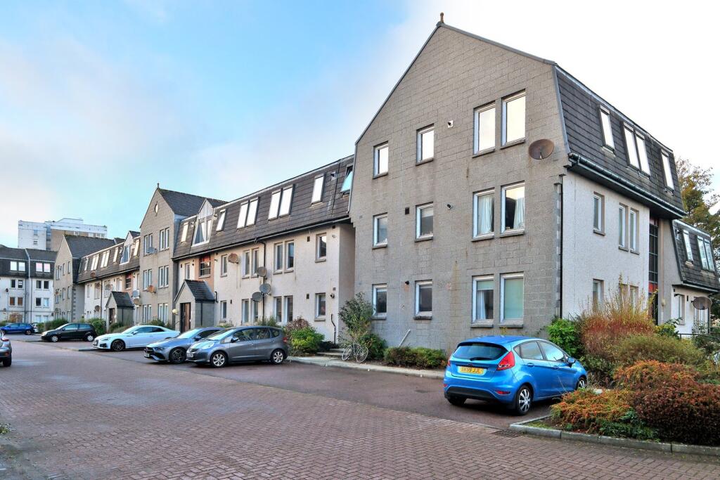 Gairn Mews, Gairn Terrace, Aberdeen, AB10