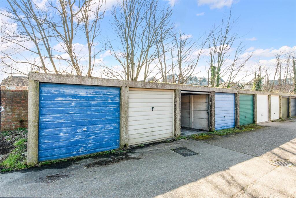 HAWTHORNE PLACE, (16).jpg