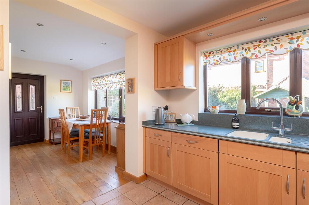 Kitchen Breakfast Room