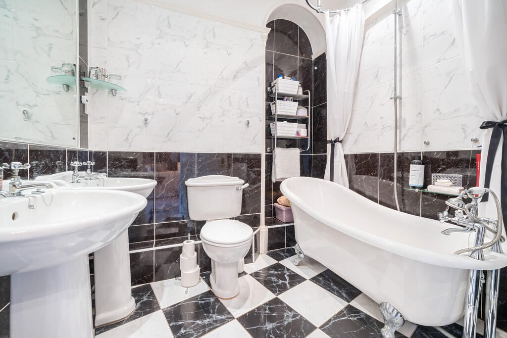 En-Suite Bathroom...