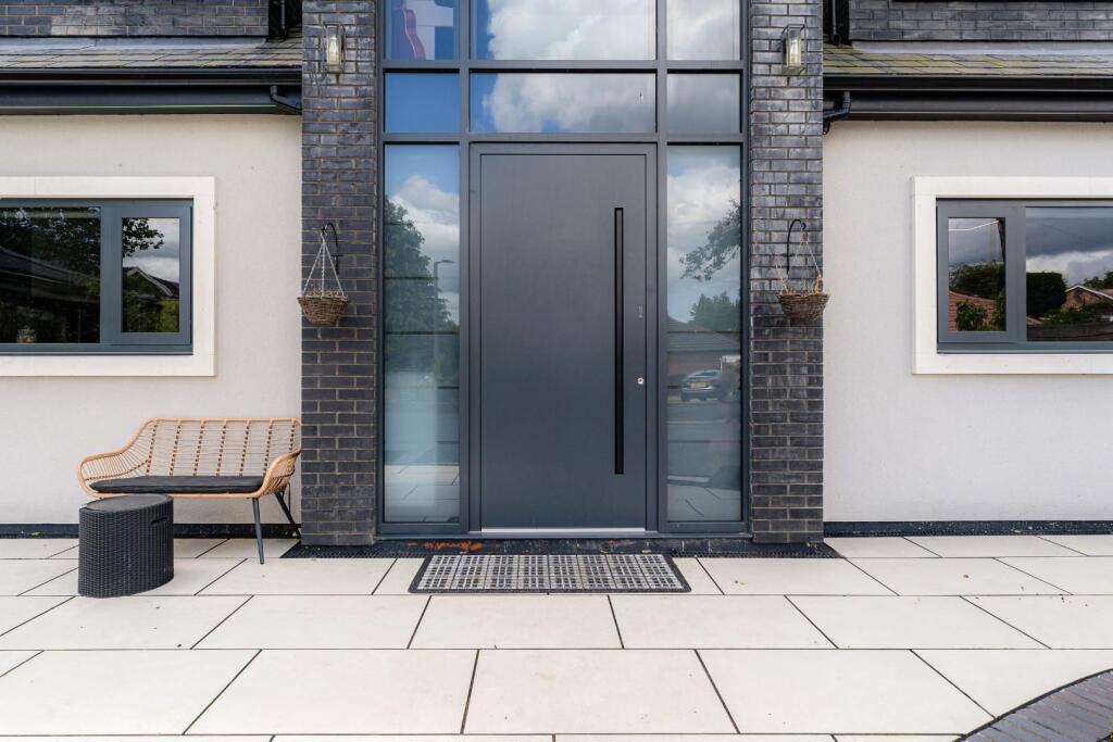 10 LAWTON AVENUE-85.jpg