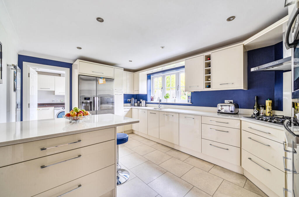 1363107-12-68e669...