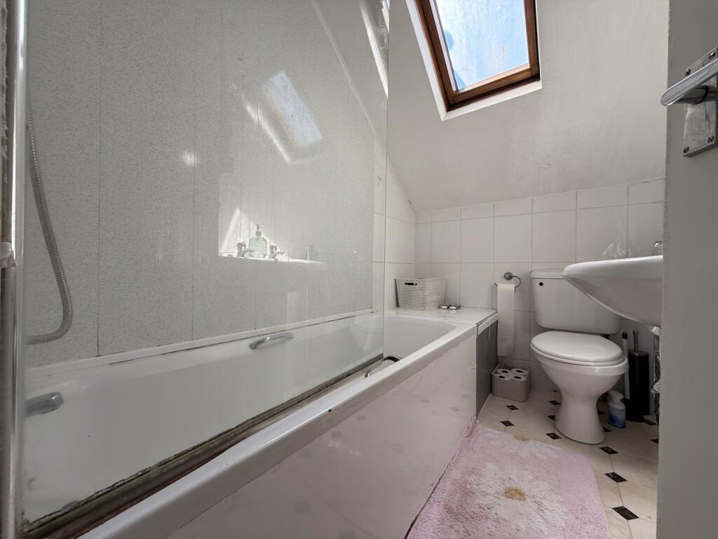 Call 02920 668585 to secure your viewing _2