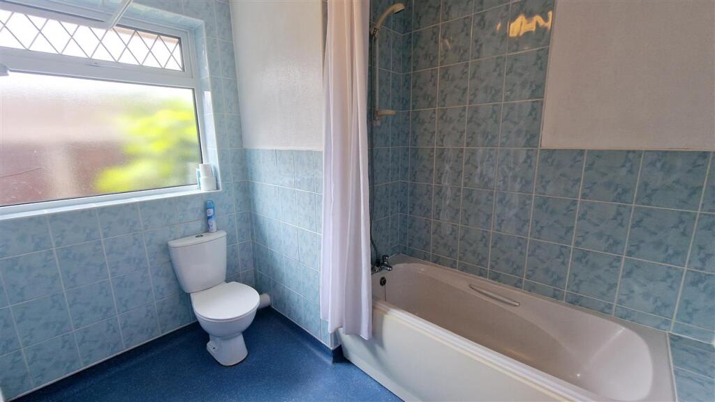 Bathroom / Wet Room