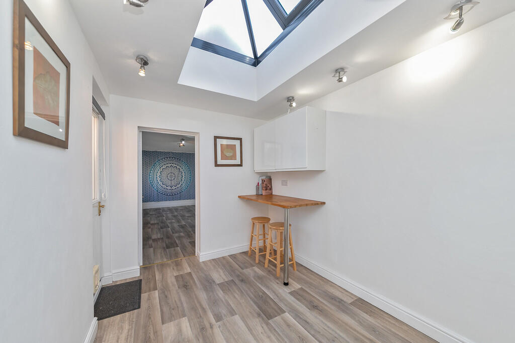 28PlayfieldClose-...