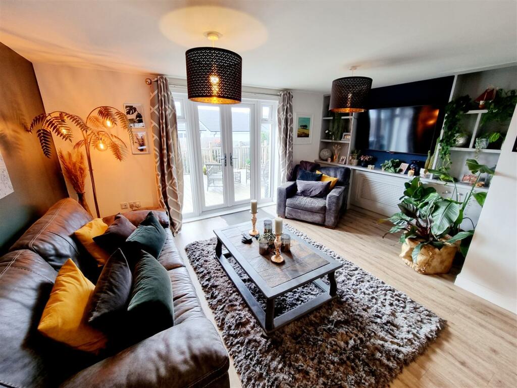 Sitting room.jpg