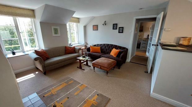 Sitting room 2